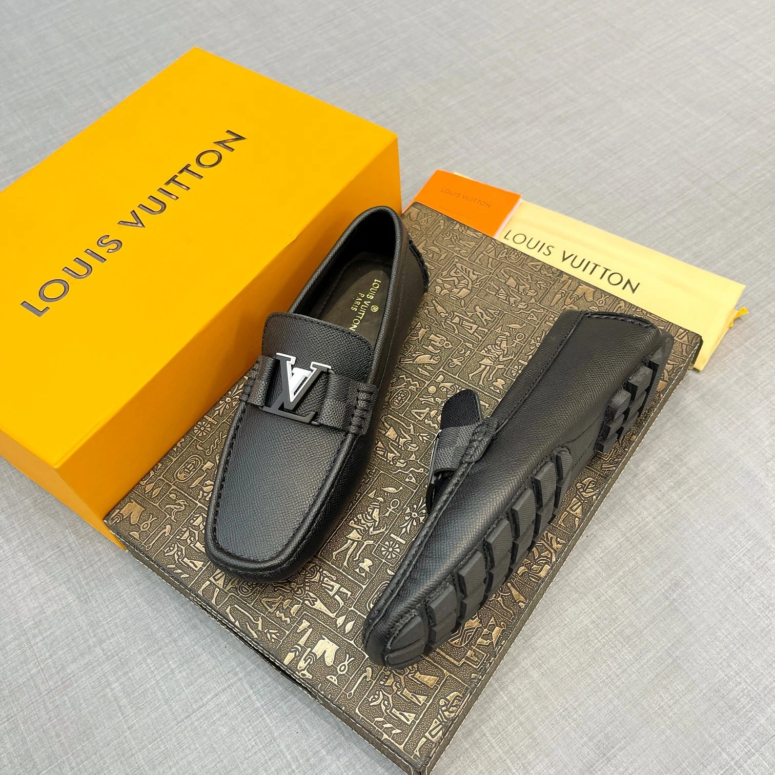 OOBB-- 8V 1ACPX5 cowhide item:D-X313H0119