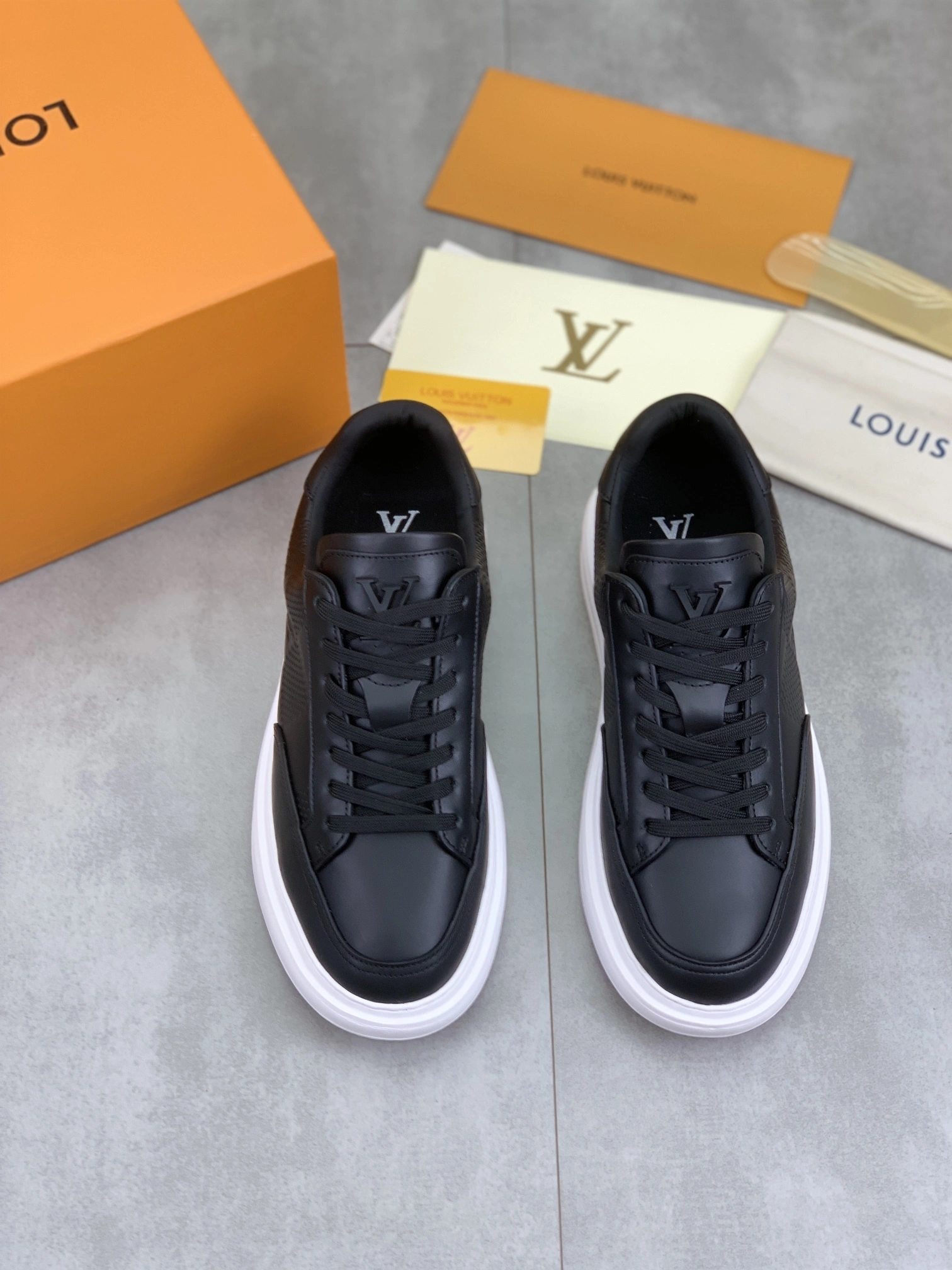 OOBB-- 8V 1ACQGO cowhide item:D-X158H2420