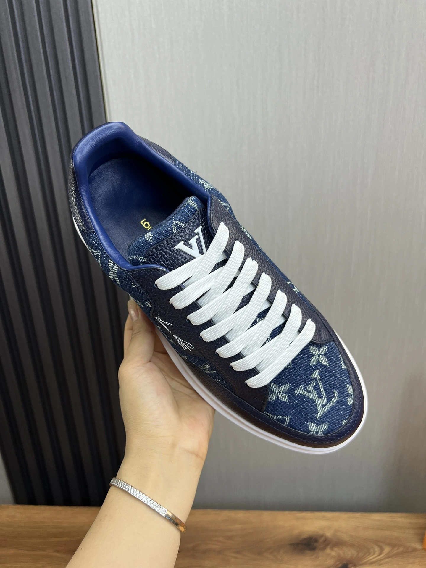 OOBB-- 8V 1ACQLO Cowhide item:D-X158H2691