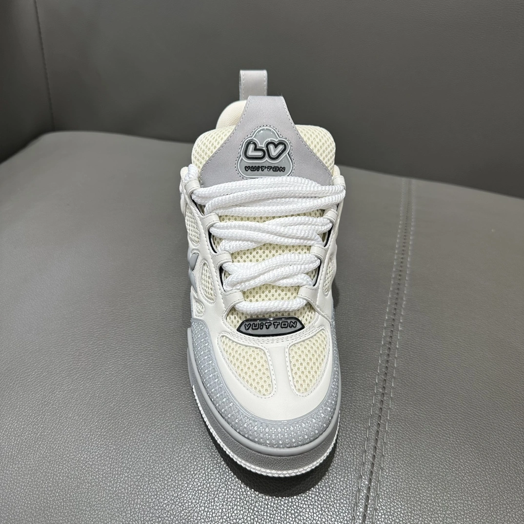 OOBB-- 8V 1ACQP4 cowhide item:D-X230J1099H