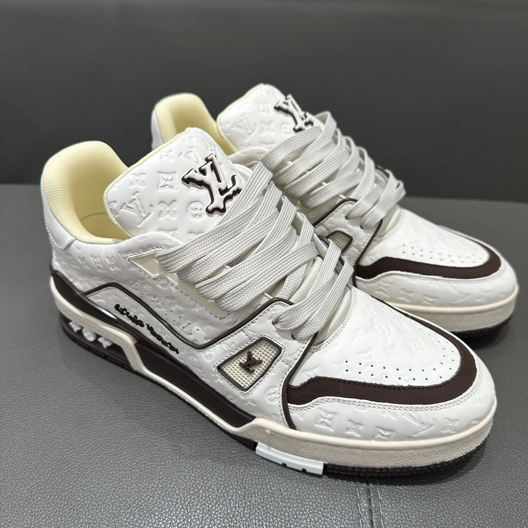 OOBB-- 8V 1ACR5K Trainer cowhide item:E-X230F2668