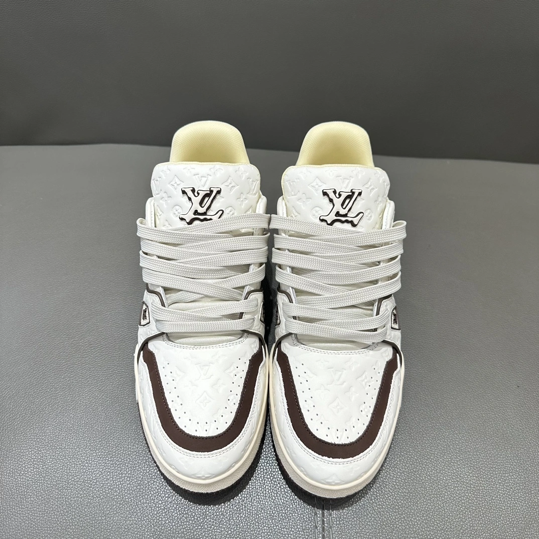 OOBB-- 8V 1ACR5K Trainer cowhide item:E-X230F2668