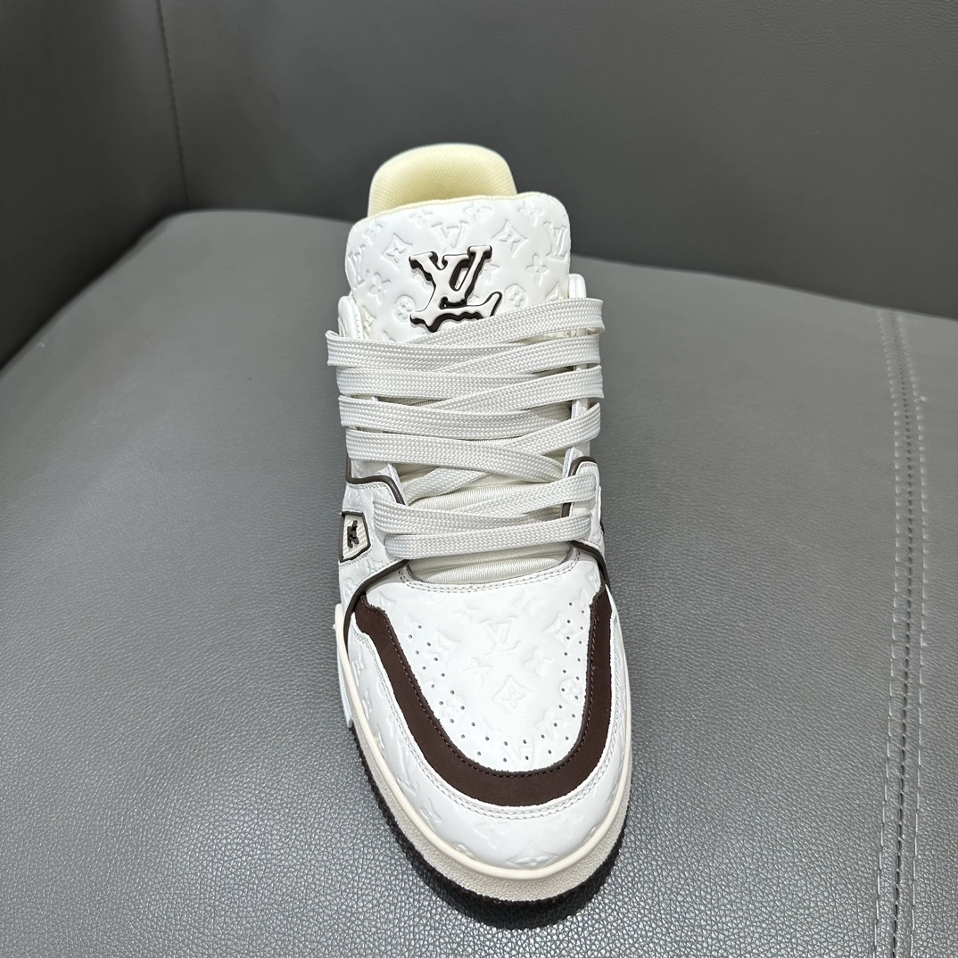 OOBB-- 8V 1ACR5K Trainer cowhide item:E-X230F2668