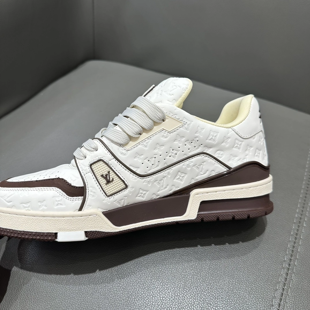OOBB-- 8V 1ACR5K Trainer cowhide item:E-X230F2668