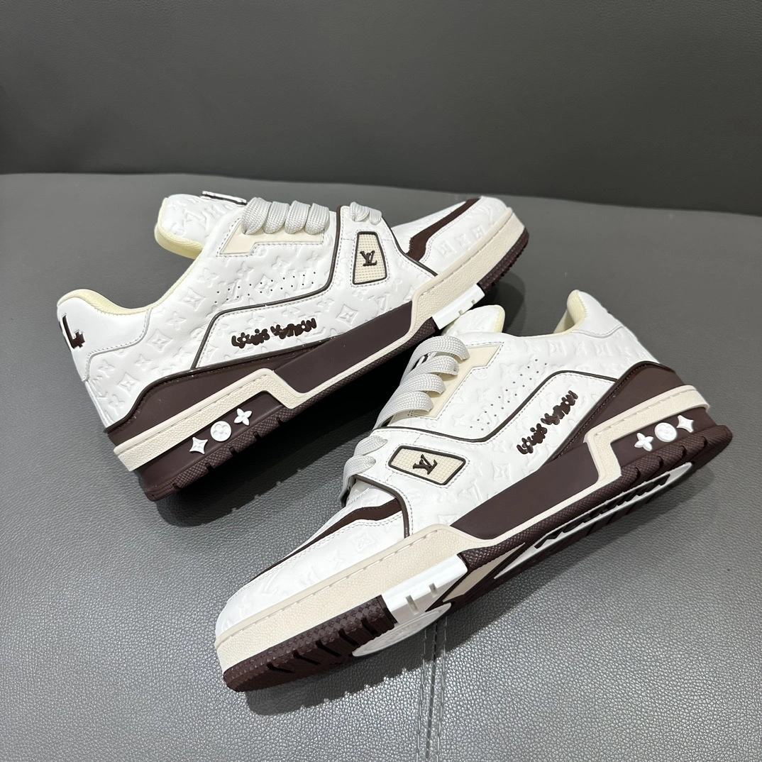 OOBB-- 8V 1ACR5K Trainer cowhide item:E-X230F2668