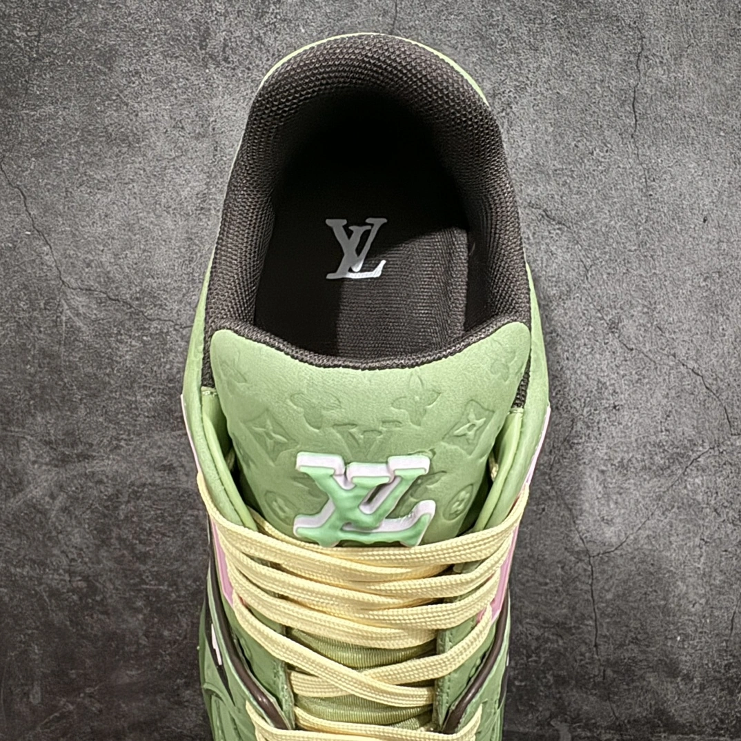 OOBB-- 8V 1ACR68 Trainer item:D-X575H0136