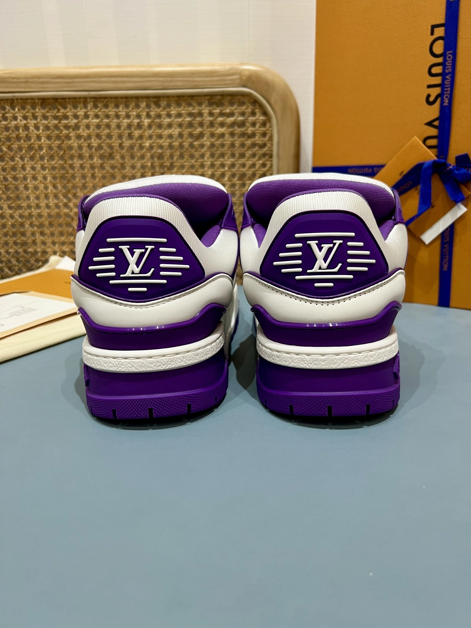 OOBB-- 8V 1ACRKO lambskin item:E-X430F0501