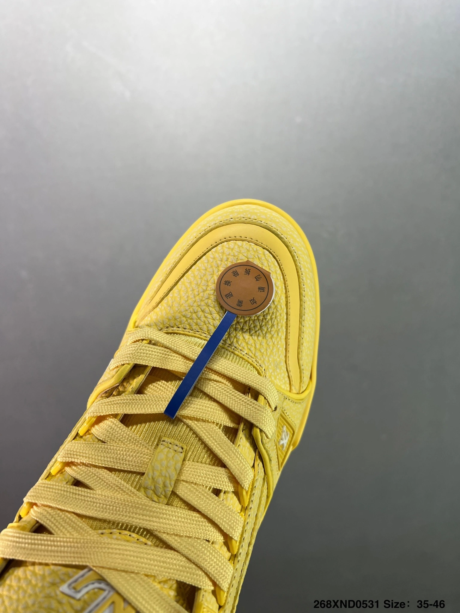 OOBB-- 8V 1ACRMC Calfskin Trainer item:D-X022F1118S