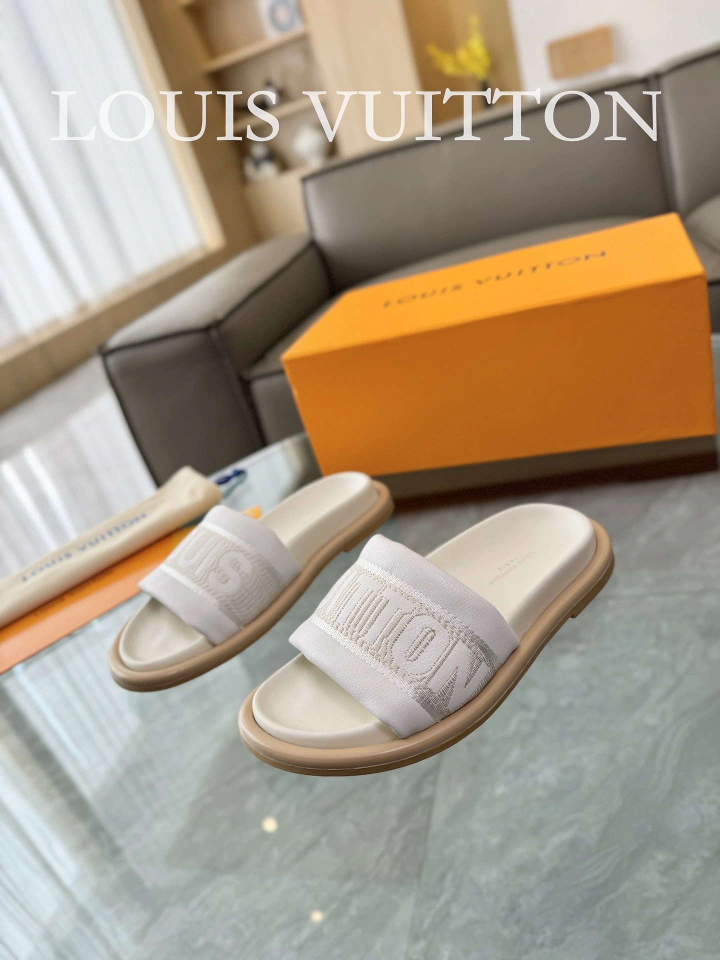 OOBB-- 8V 1ACTIO goatskin item:D-X158E3178S