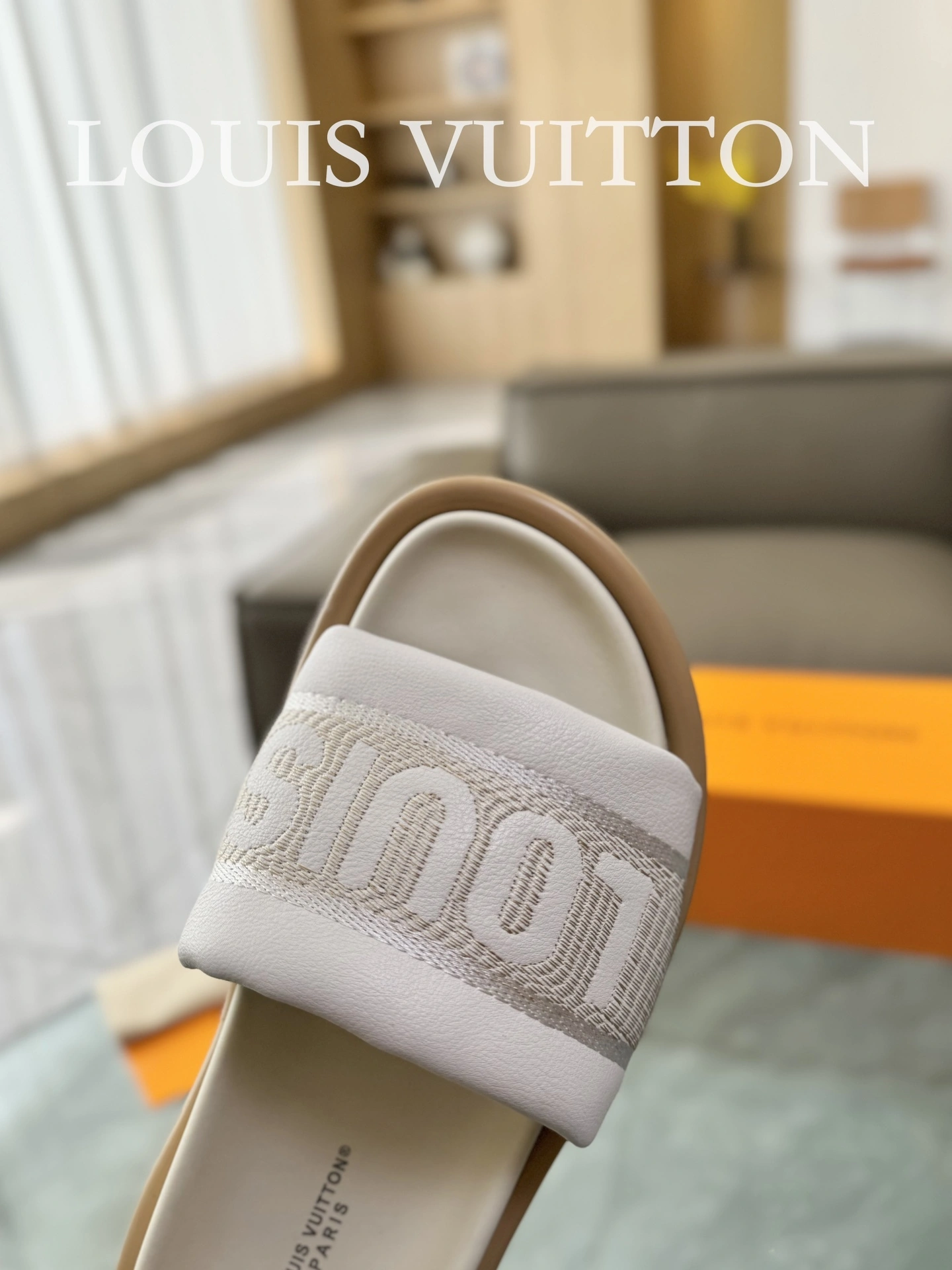 OOBB-- 8V 1ACTIO goatskin item:D-X158E3178S