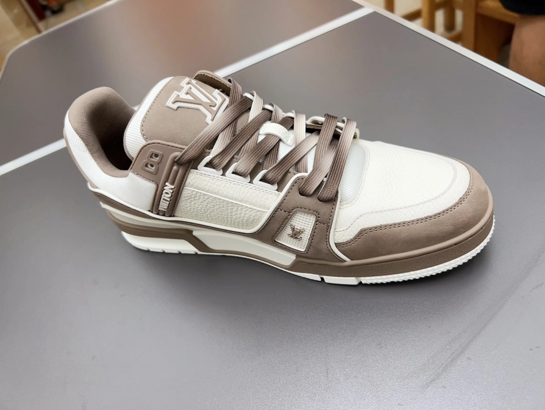 OOBB-- 8V 1ACWBT trainer cowhide item:D-X000H0143