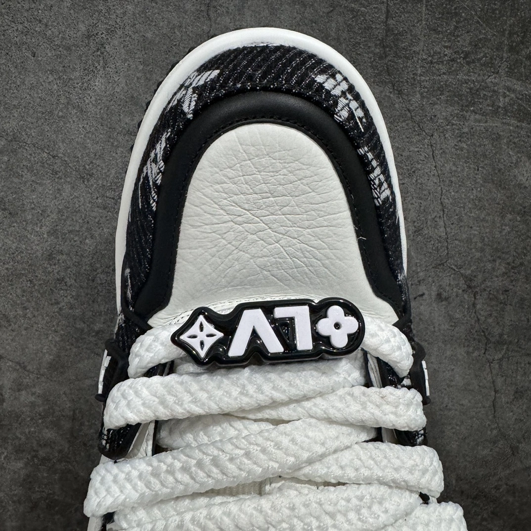 OOBB-- 8V 1ACXAQ item:D-X575E3172S