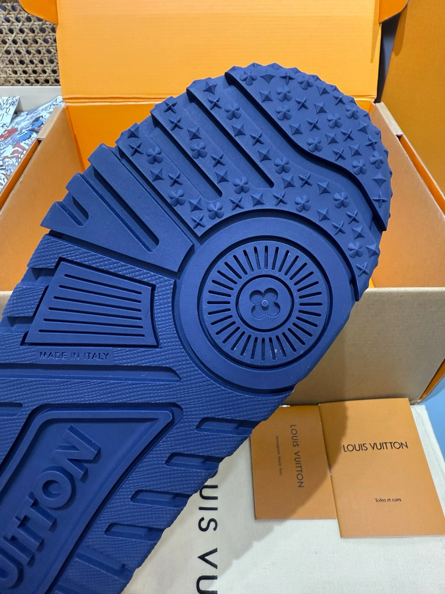 OOBB-- 8V 1AD6CG item:E-X430F0509