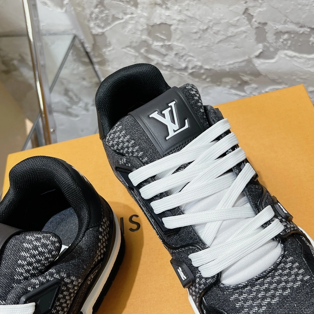 OOBB-- 8V 1AD6DX trainer Calfskin item:E-X187A0913