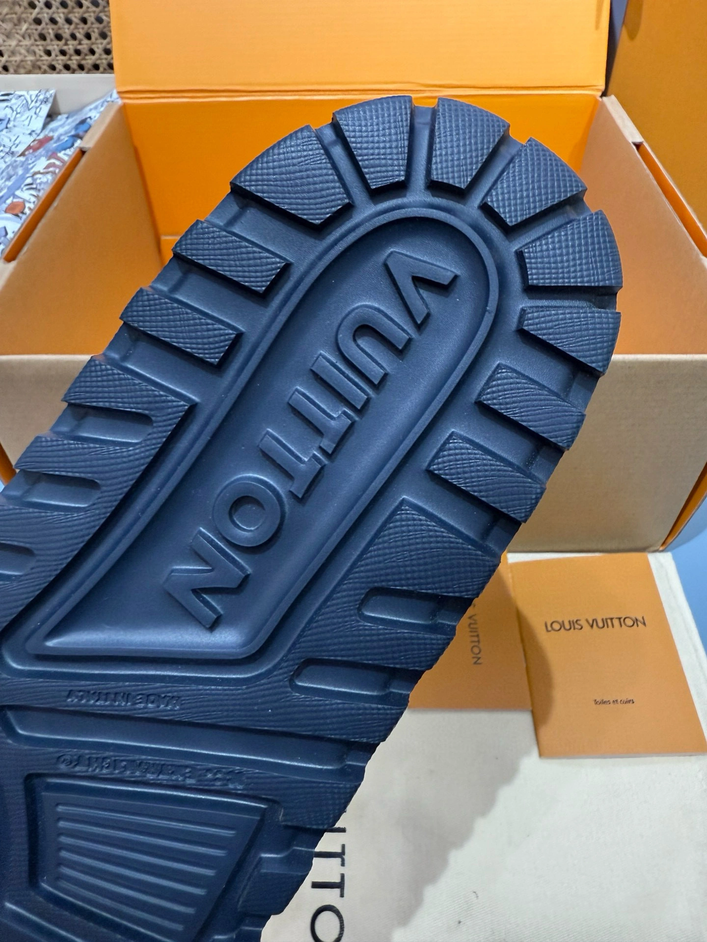 OOBB-- 8V 1AD6G7 calfskin item:E-X430F0503