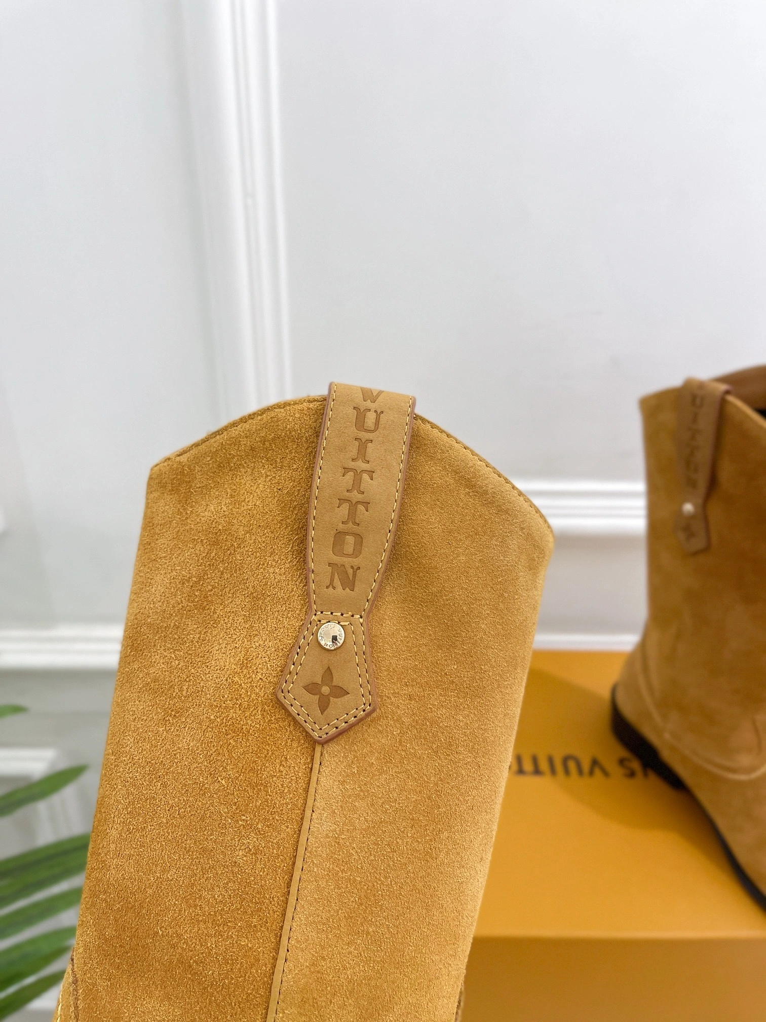 OOBB-- 8V 1AD7PH Calfskin Heel height：3CM item:D-X047L0941