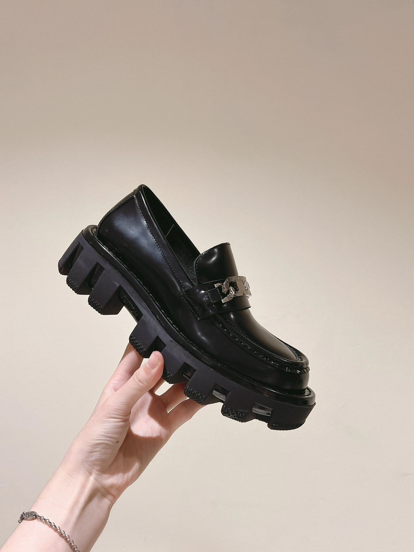 OOBB-- 8V 1ADEID cowhide item：E-X362I2925
