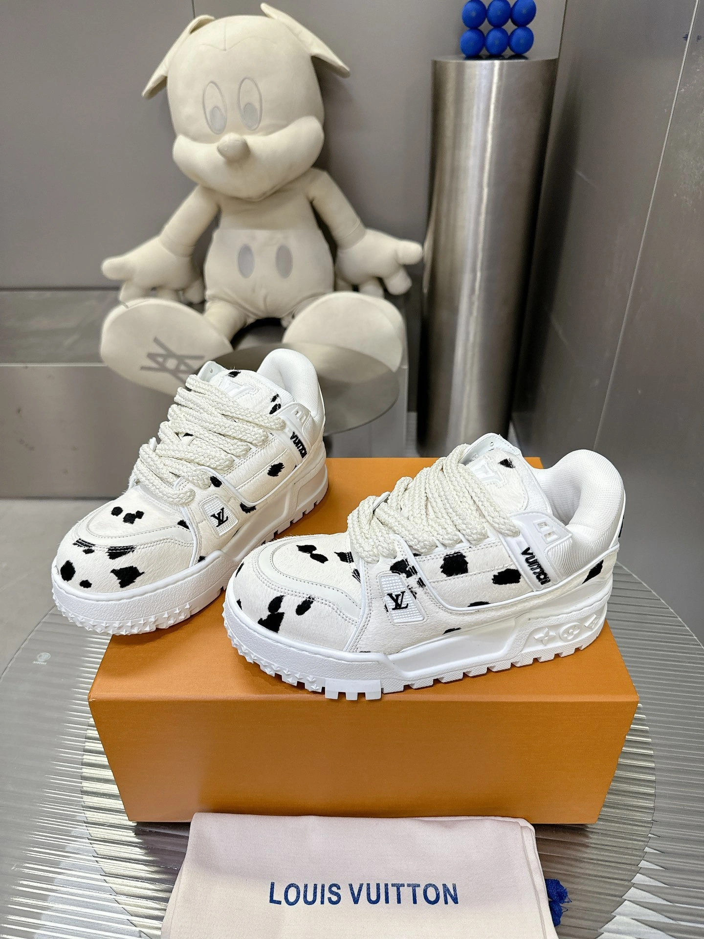 OOBB-- 8V 1ADEJD Trainer item:E-X230A0125