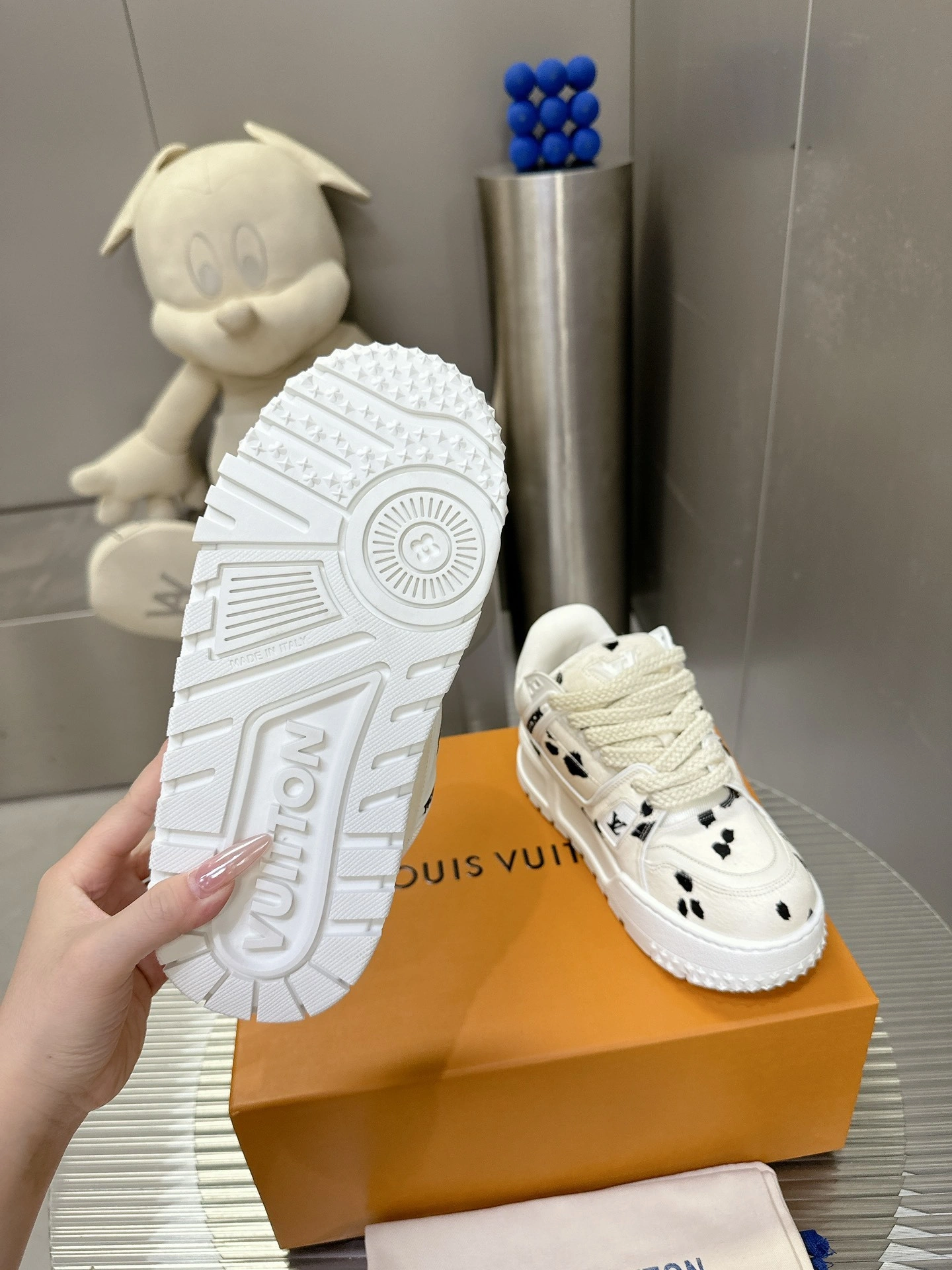 OOBB-- 8V 1ADEJD Trainer item:E-X230A0125