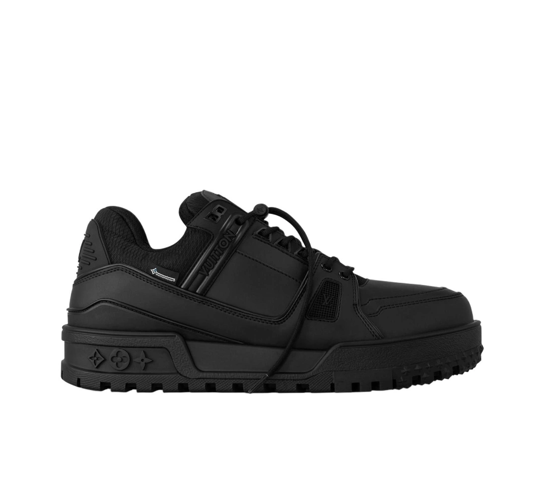 OOBB-- 8V 1ADEUH Trainer item:E-X230A0132