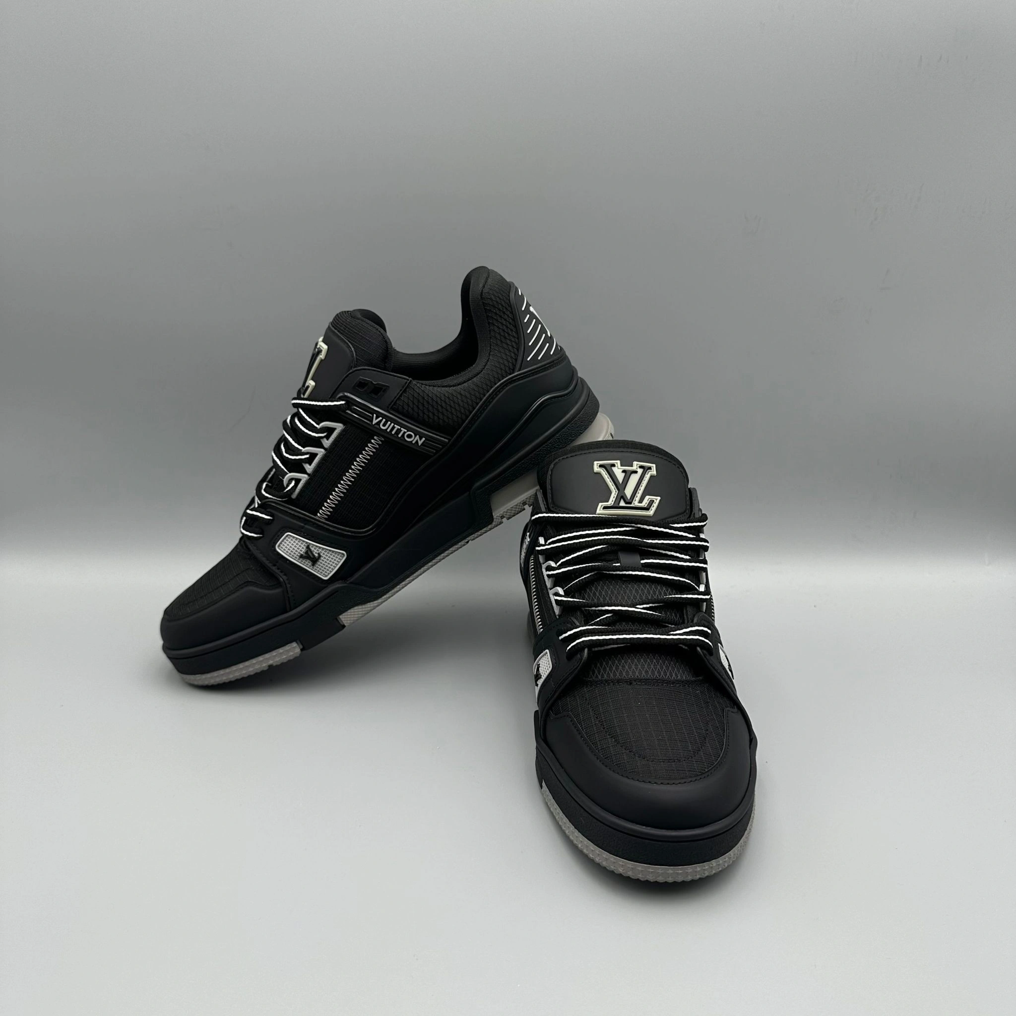 OOBB-- 8V 1ADEW1 Calfskin Trainer item: E-X000H2704