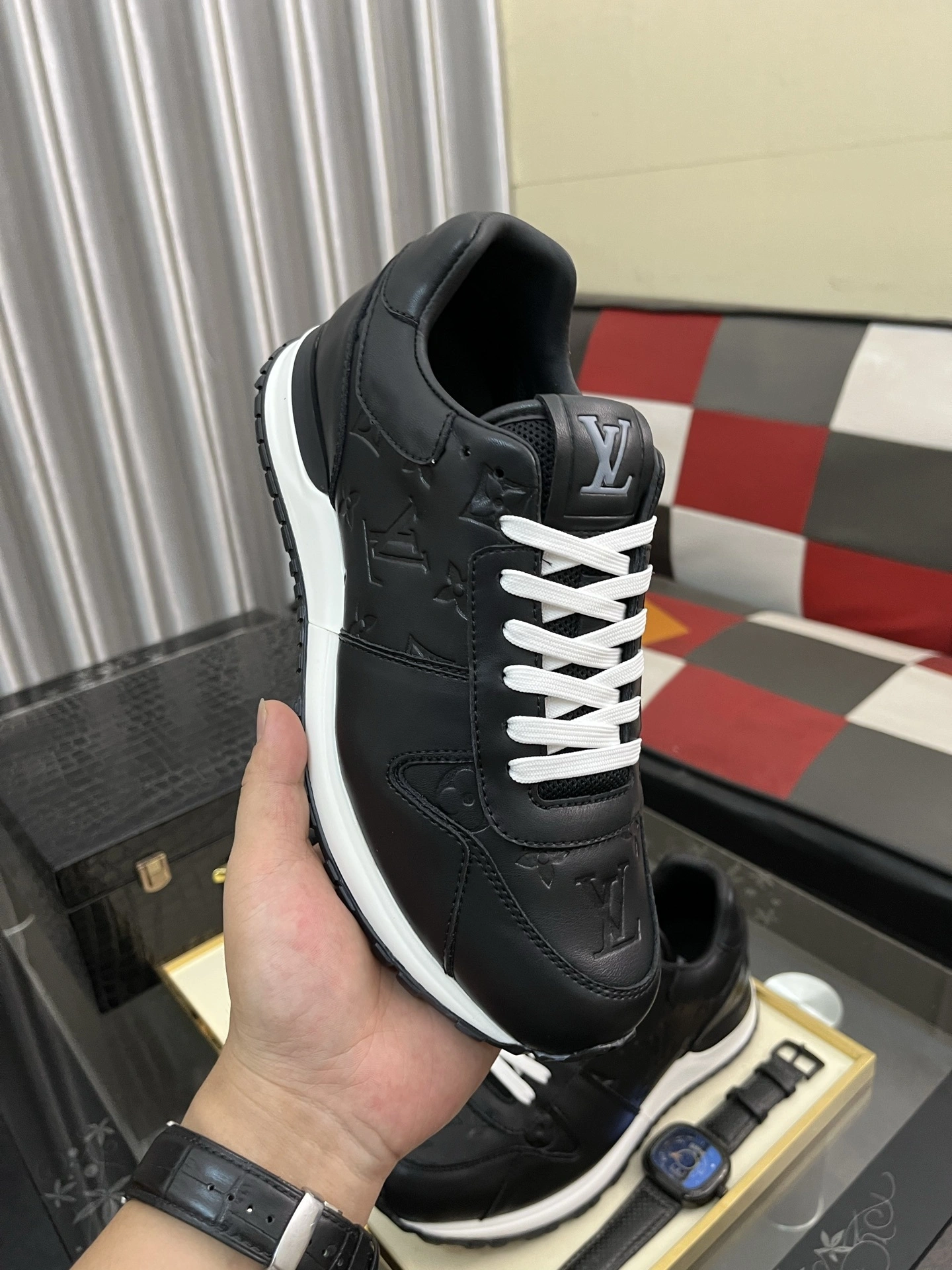OOBB-- 8V 1ADFK2 cowhide RUN AWAY item:E-X000H2720