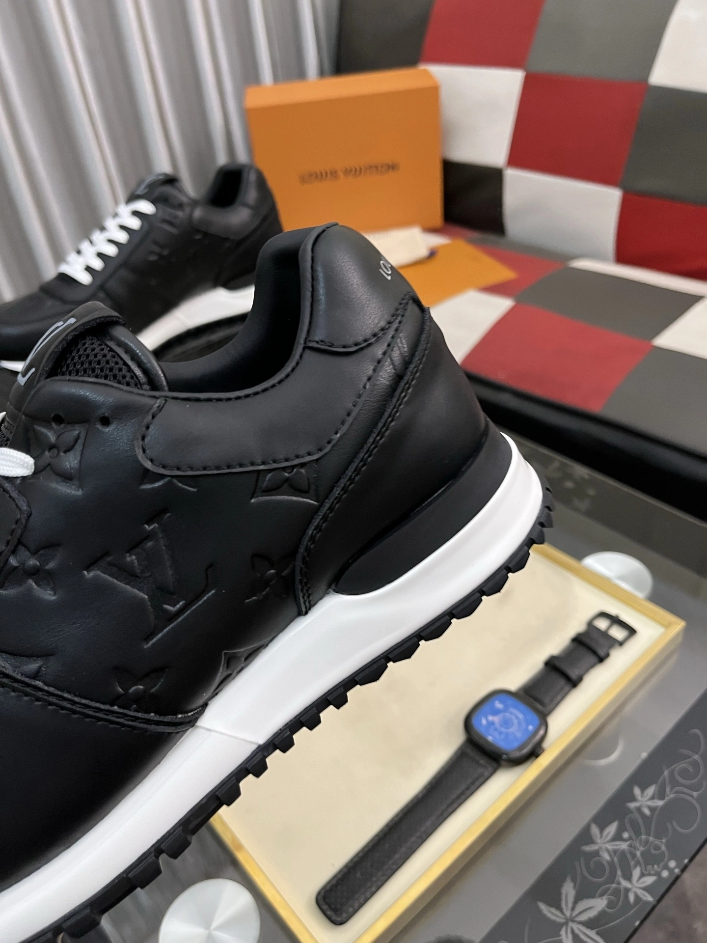 OOBB-- 8V 1ADFK2 cowhide RUN AWAY item:E-X000H2720