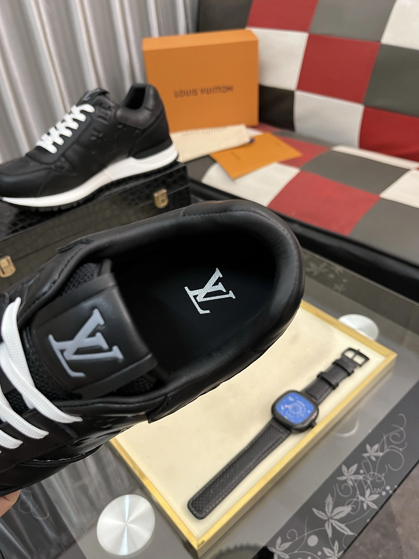 OOBB-- 8V 1ADFK2 cowhide RUN AWAY item:E-X000H2720