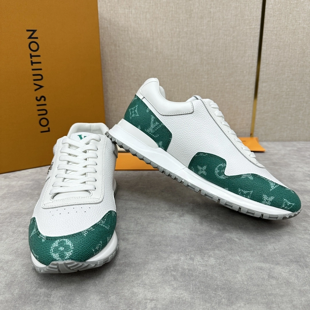 OOBB-- 8V 1ADG4U Run Away Calfskin item:E-X230A0138