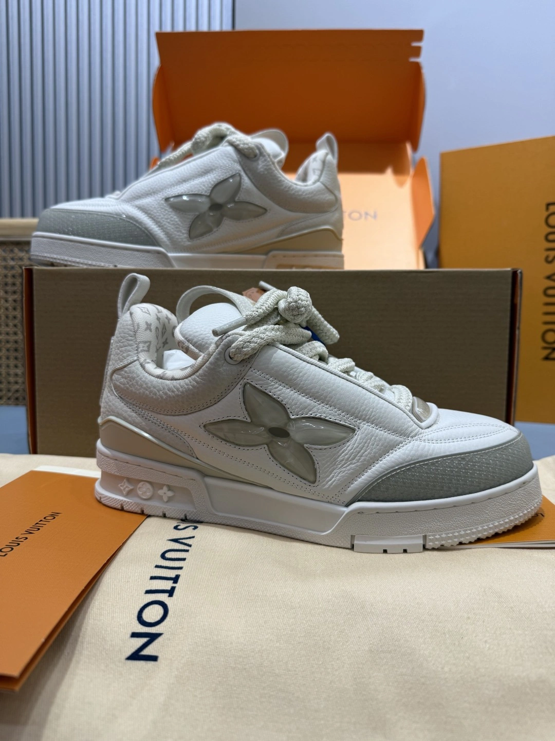 OOBB-- 8V 1ADG7P skate sneaker cowhide item:E-X430K1811