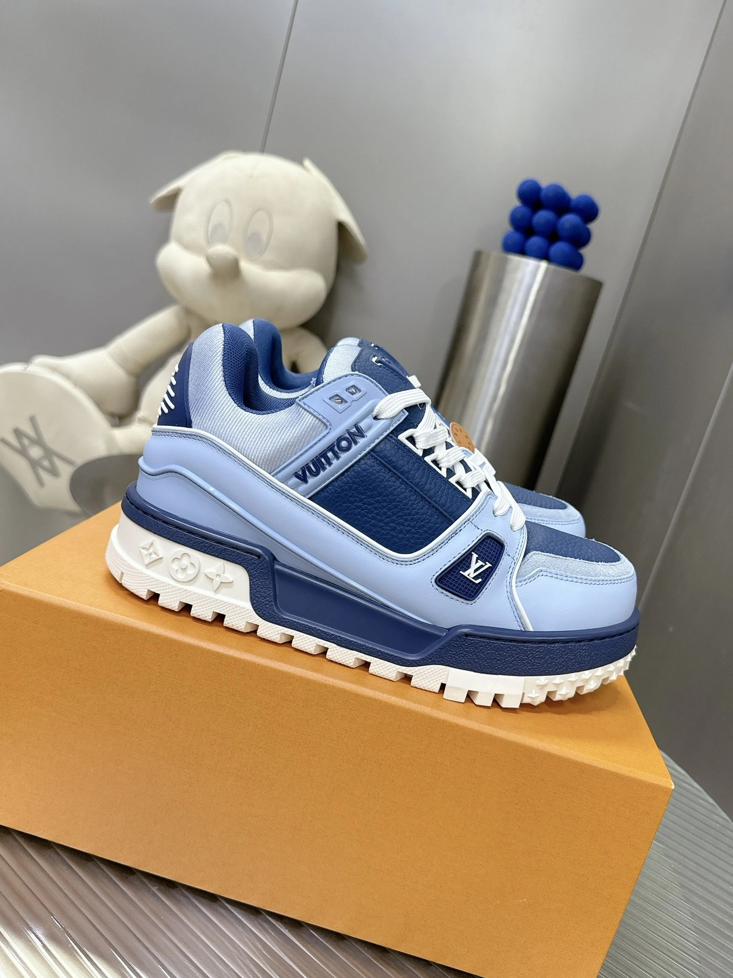 OOBB-- 8V 1ADHFN Trainer item:E-X230A0133
