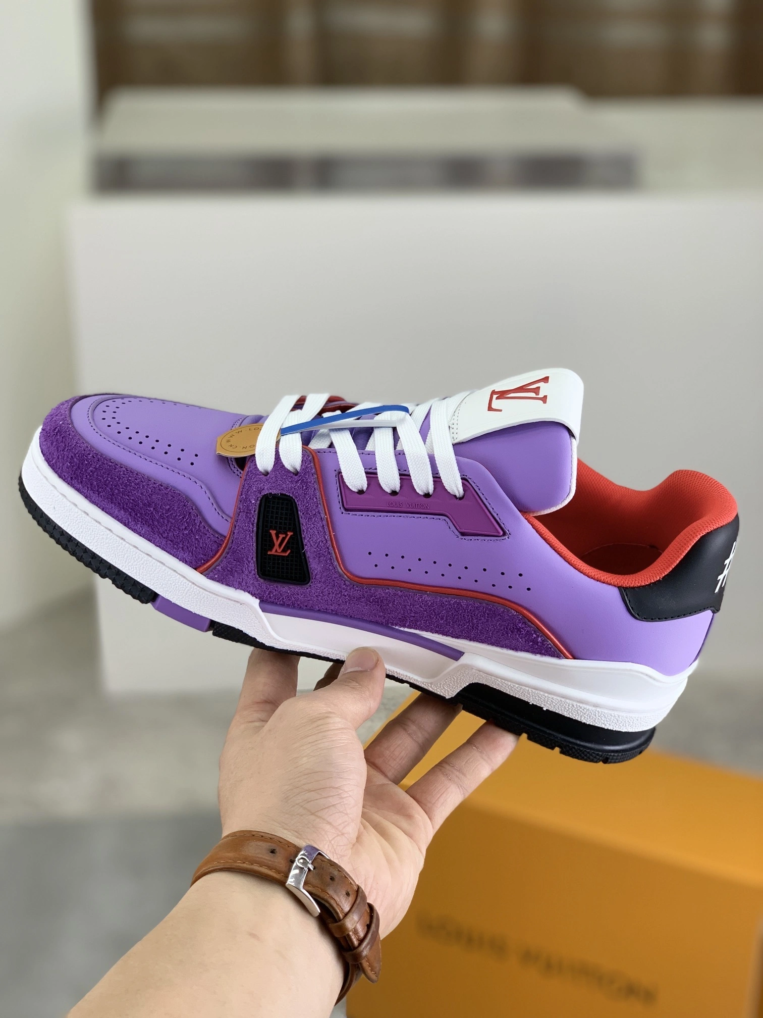 OOBB-- 8V 1ADHU8 Trainer item:E-X291H2716