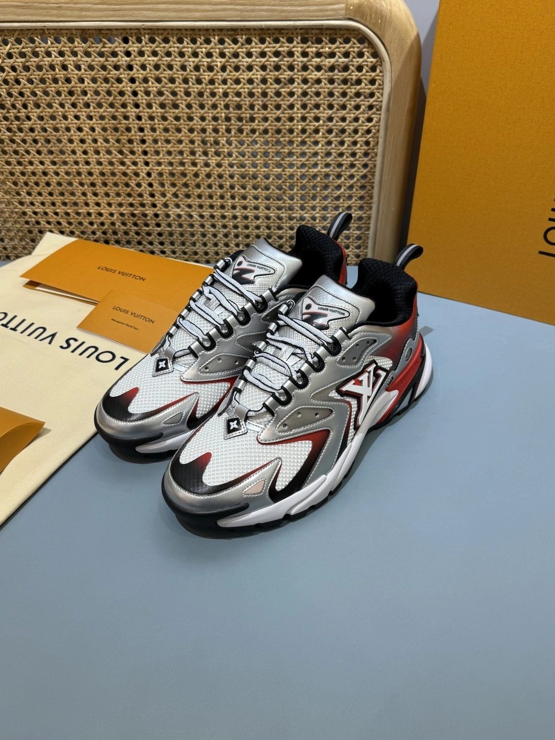 OOBB-- 8V 1ADI6O item:E-X430F0627