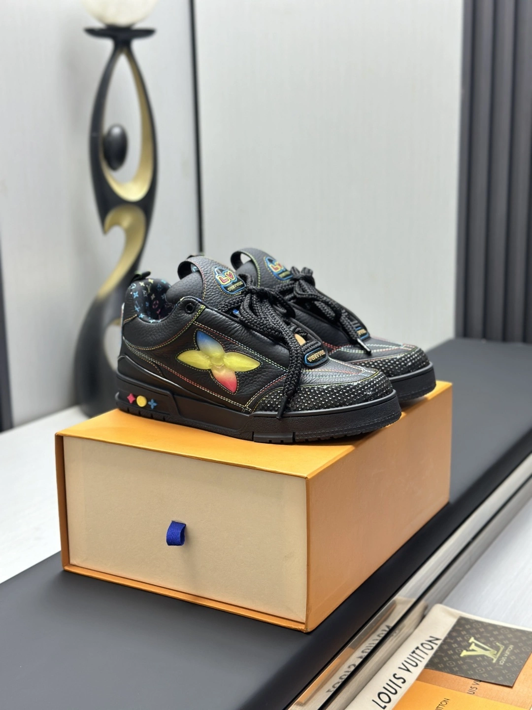 OOBB-- 8V 1AH603 cowhide item:E-X000H1325