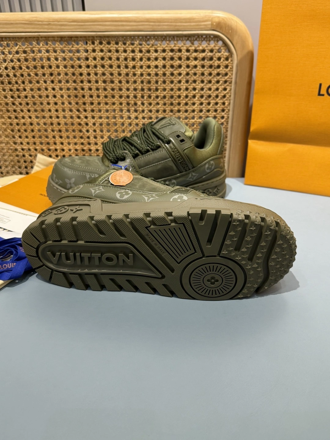 OOBB-- 8V 1AH978 item:E-X430F0508