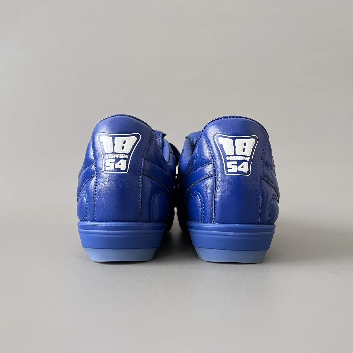 OOBB-- 8V 1AHDP2 sheepskin item:E-X300E2123