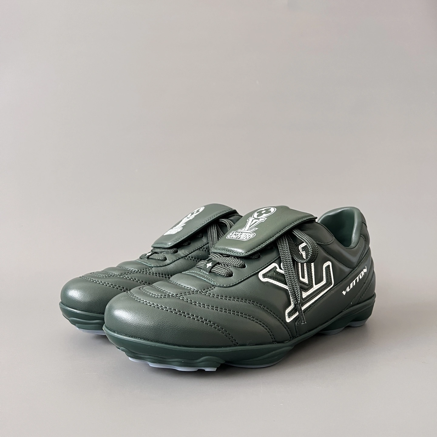 OOBB-- 8V 1AHDPT sheepskin item:E-X300E2121