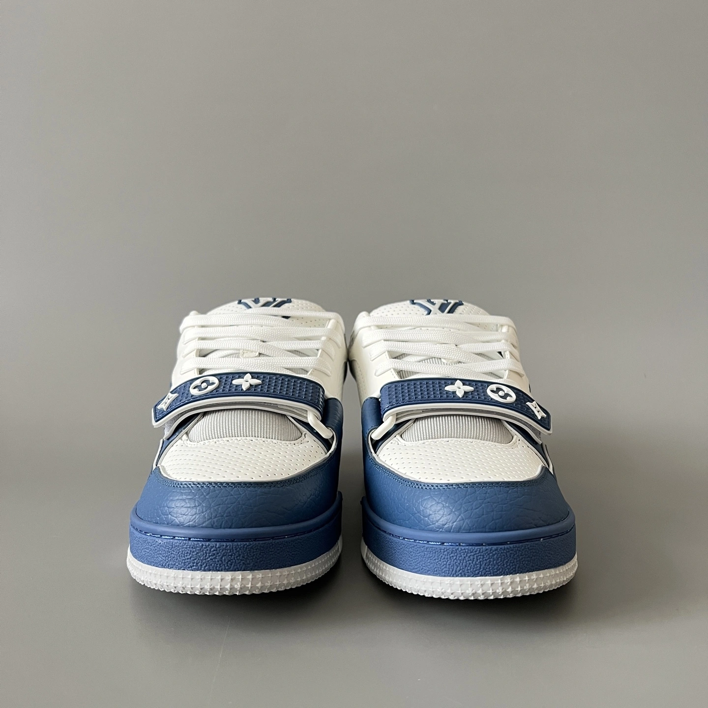 OOBB-- 8V 1AHTBP cowhide item:E-X300H0623