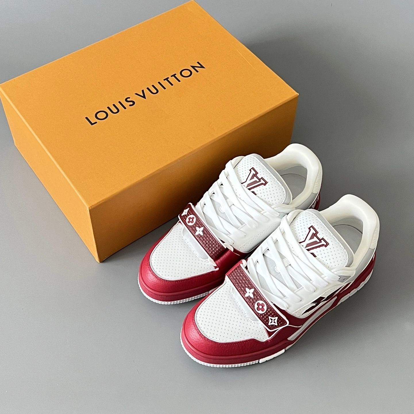 OOBB-- 8V 1AHTCD cowhide item:E-X300H0622