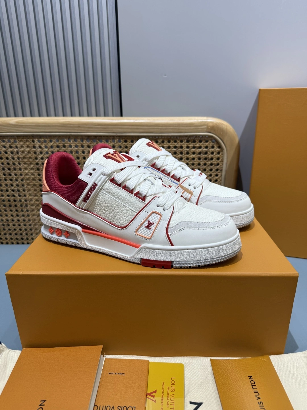 OOBB-- 8V 1AIIZE Trainer item:E-X430J1021
