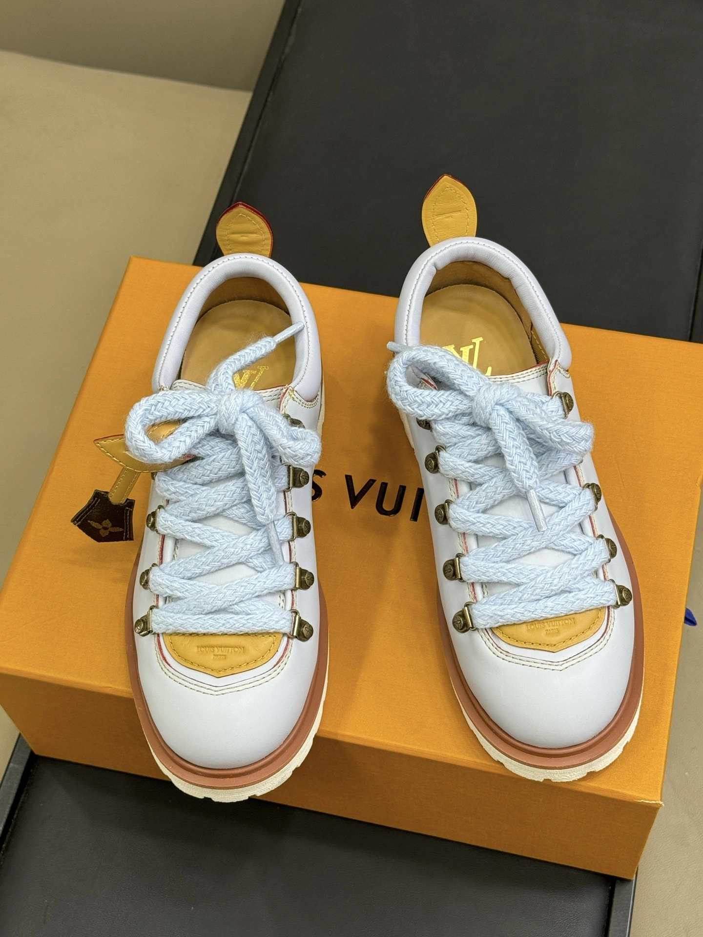 OOBB-- 8V 1AIJ88 Derby nigo calfskin item：E-X362I0103