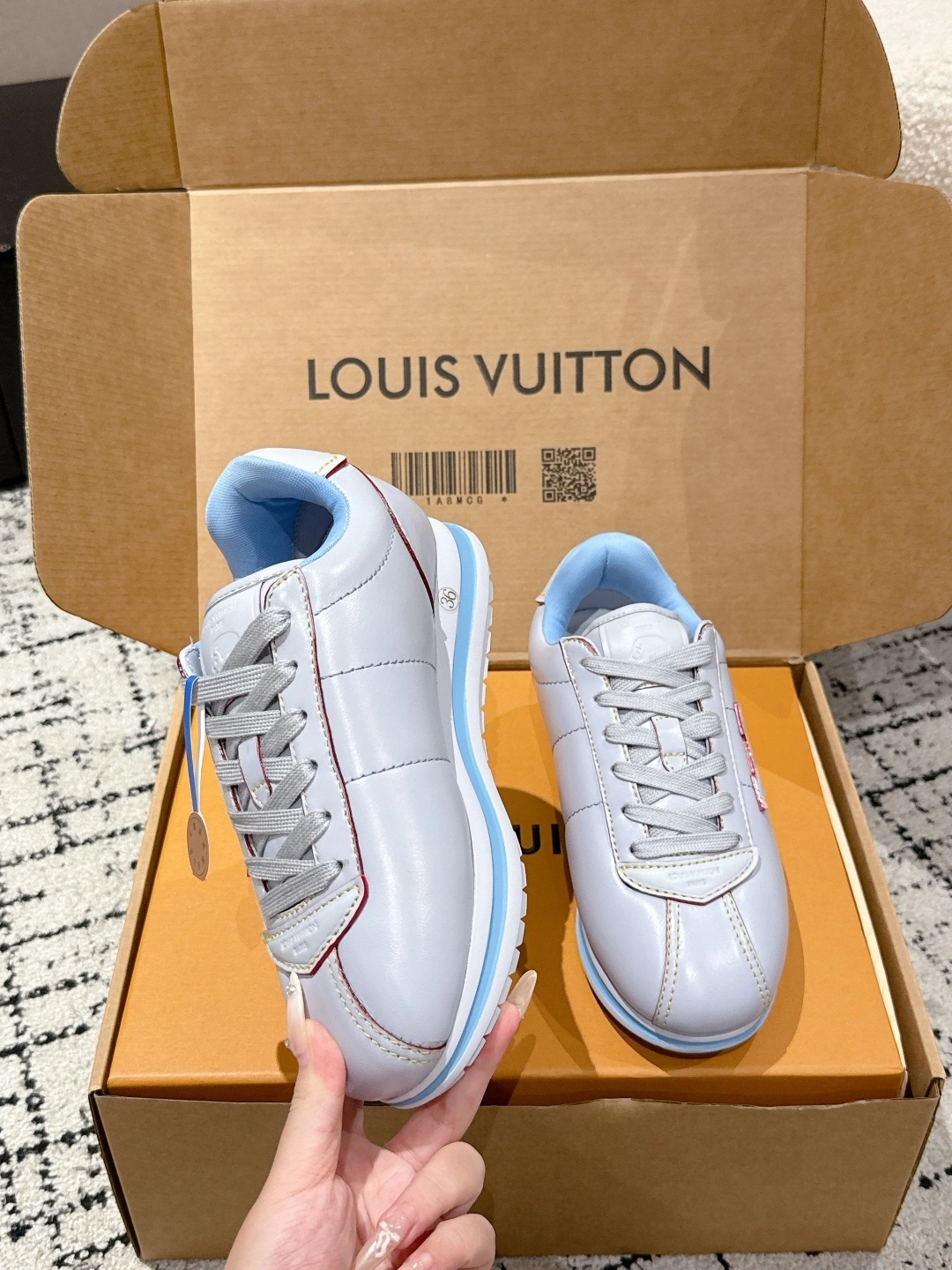 OOBB-- 8V 1AIKGJ sheepskin Thick soles:3CM item:E-X362H2720