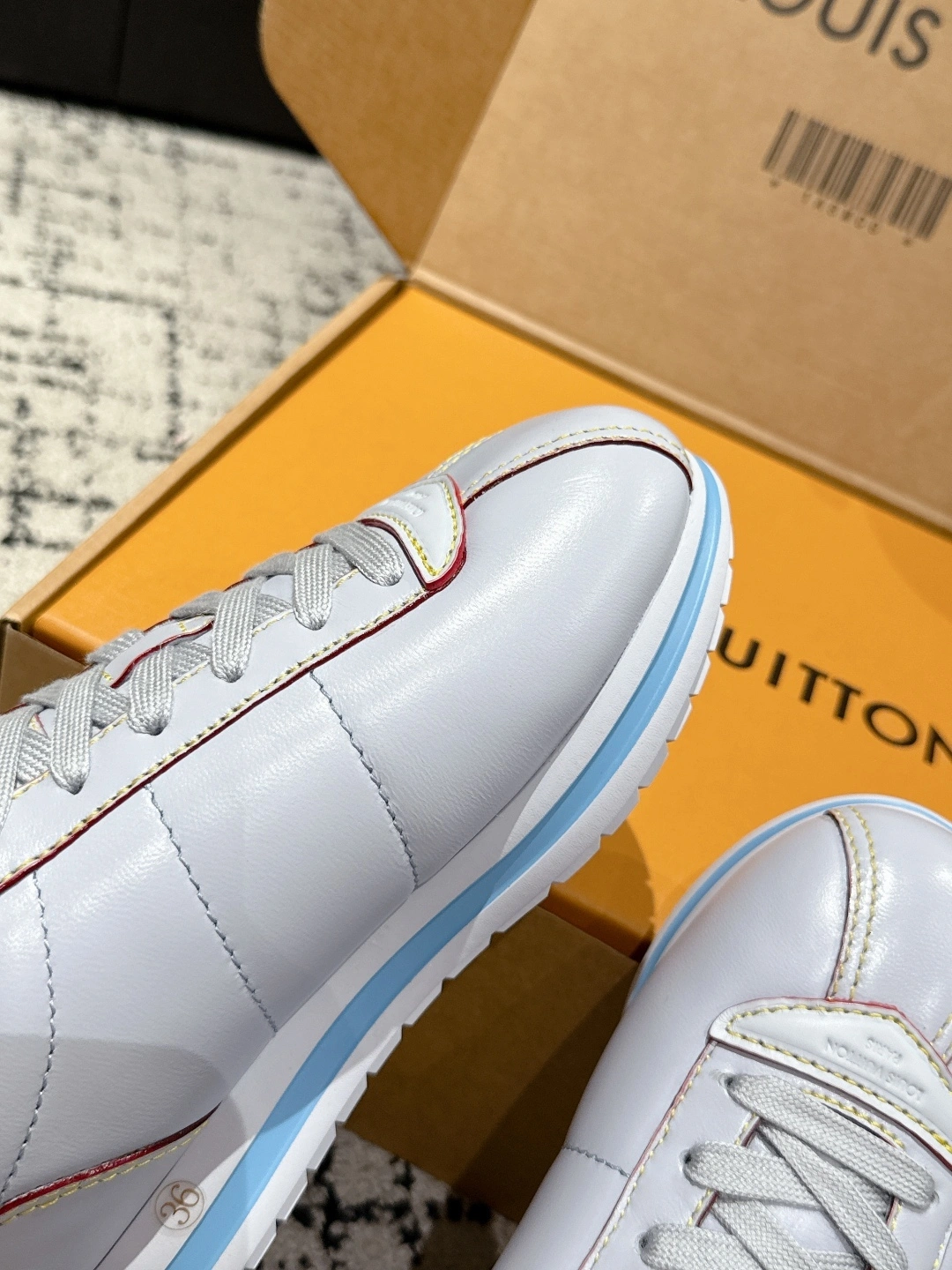 OOBB-- 8V 1AIKGJ sheepskin Thick soles:3CM item:E-X362H2720