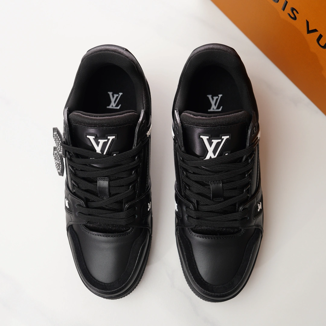 OOBB-- 8V 1AIKRS cowhide item:E-X158H0825