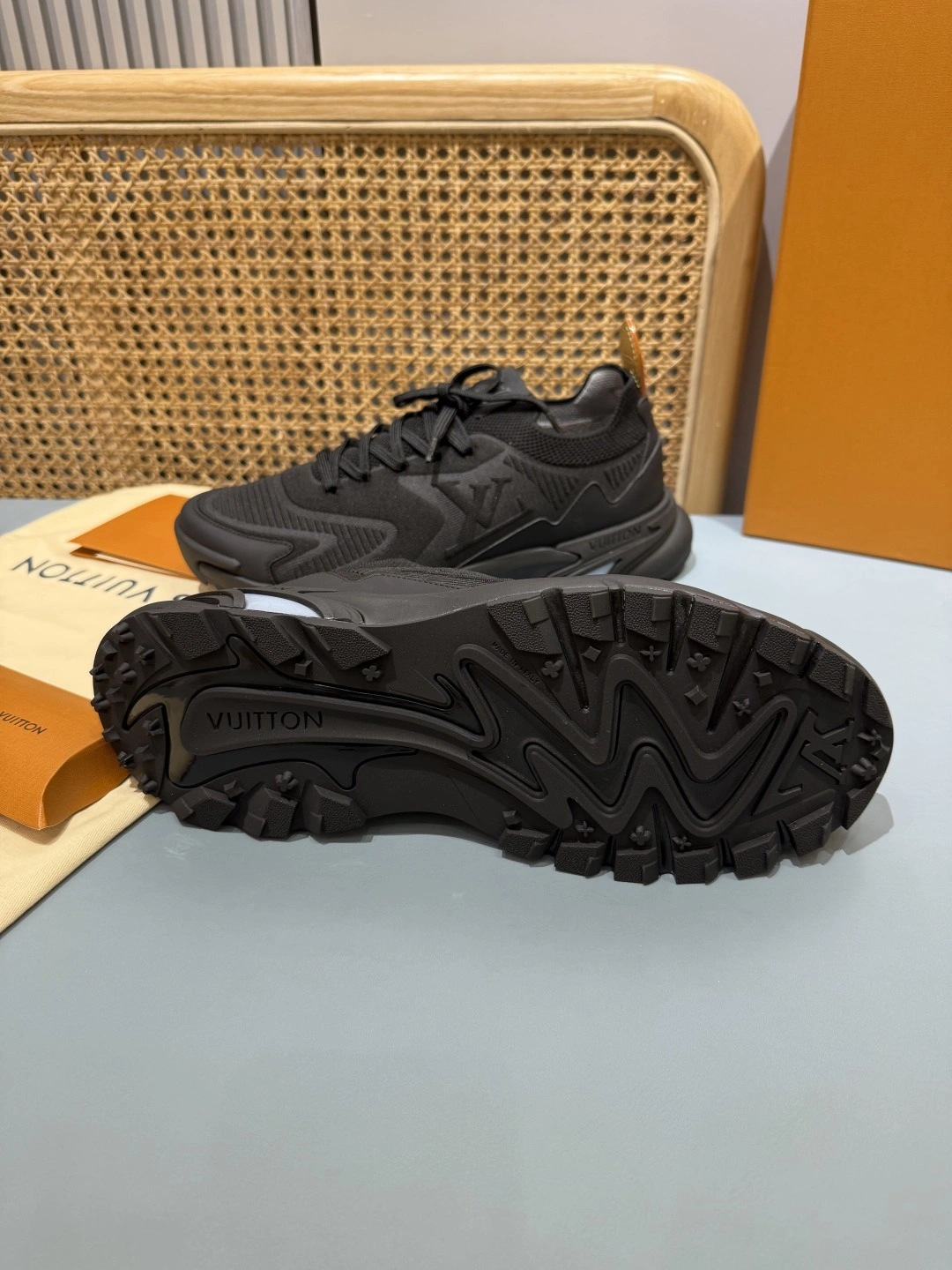OOBB-- 8V 1AINL5 Runner Tatic Thick soles：5cm item:E-X430I2316