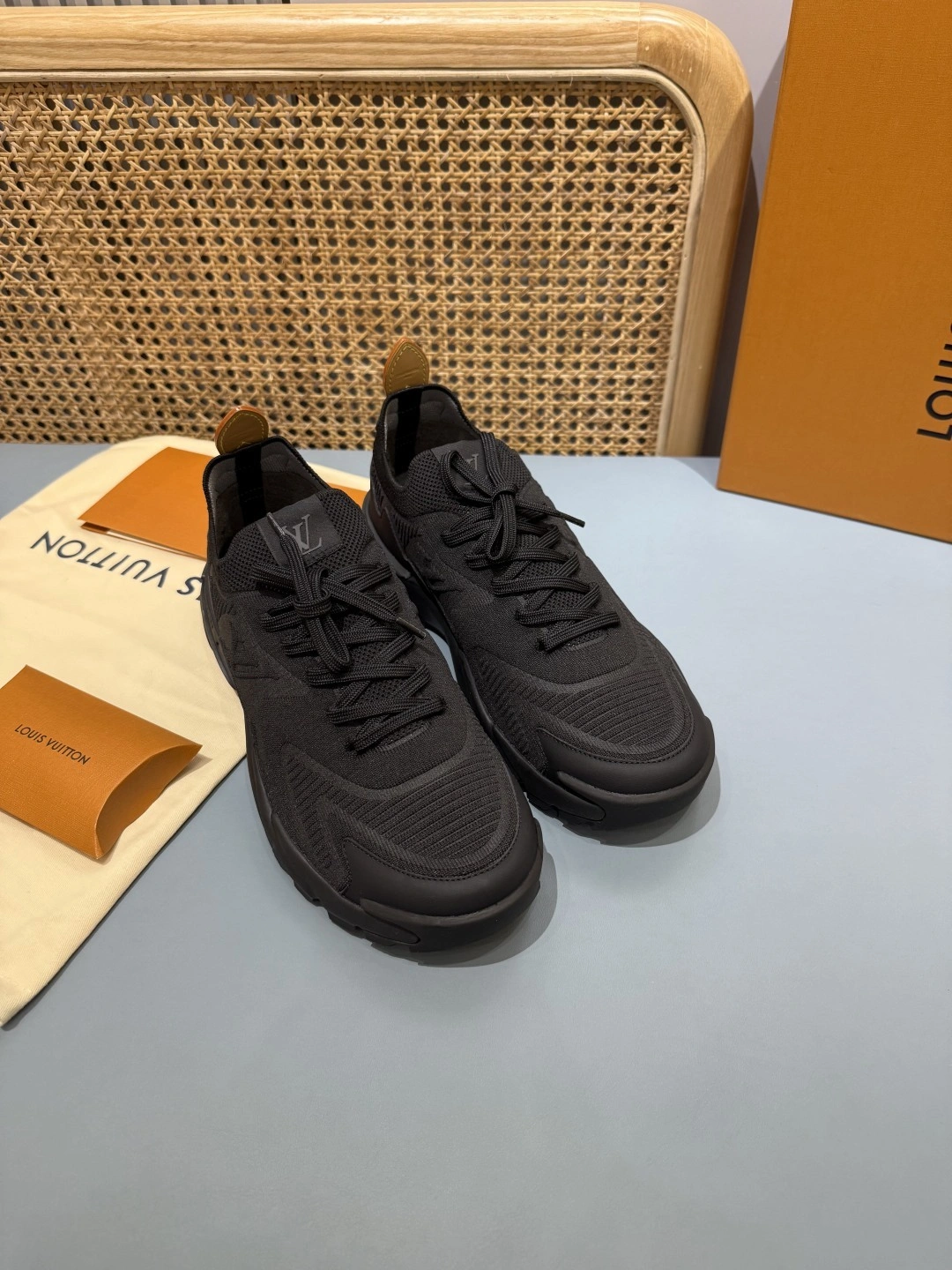 OOBB-- 8V 1AINL5 Runner Tatic Thick soles：5cm item:E-X430I2316