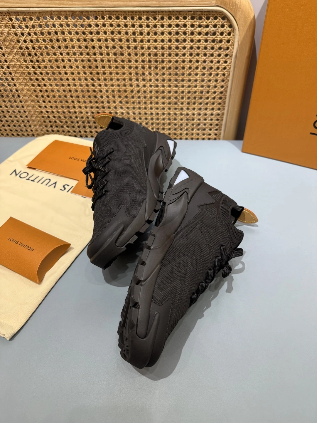 OOBB-- 8V 1AINL5 Runner Tatic Thick soles：5cm item:E-X430I2316