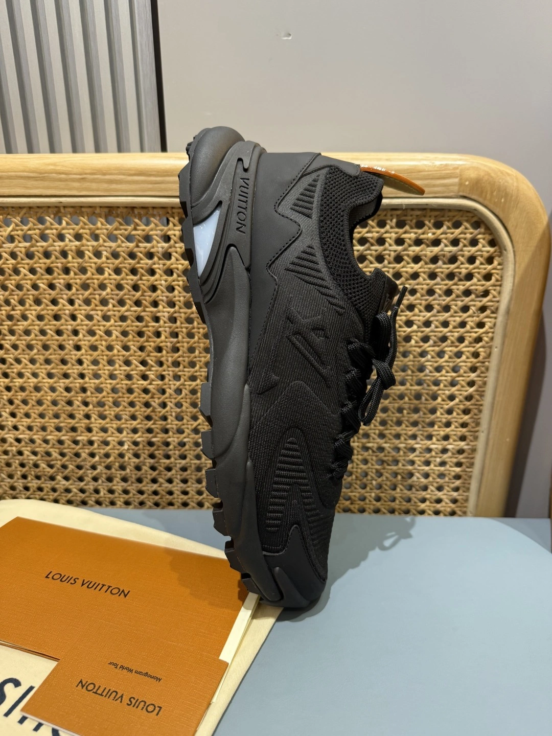 OOBB-- 8V 1AINL5 Runner Tatic Thick soles：5cm item:E-X430I2316