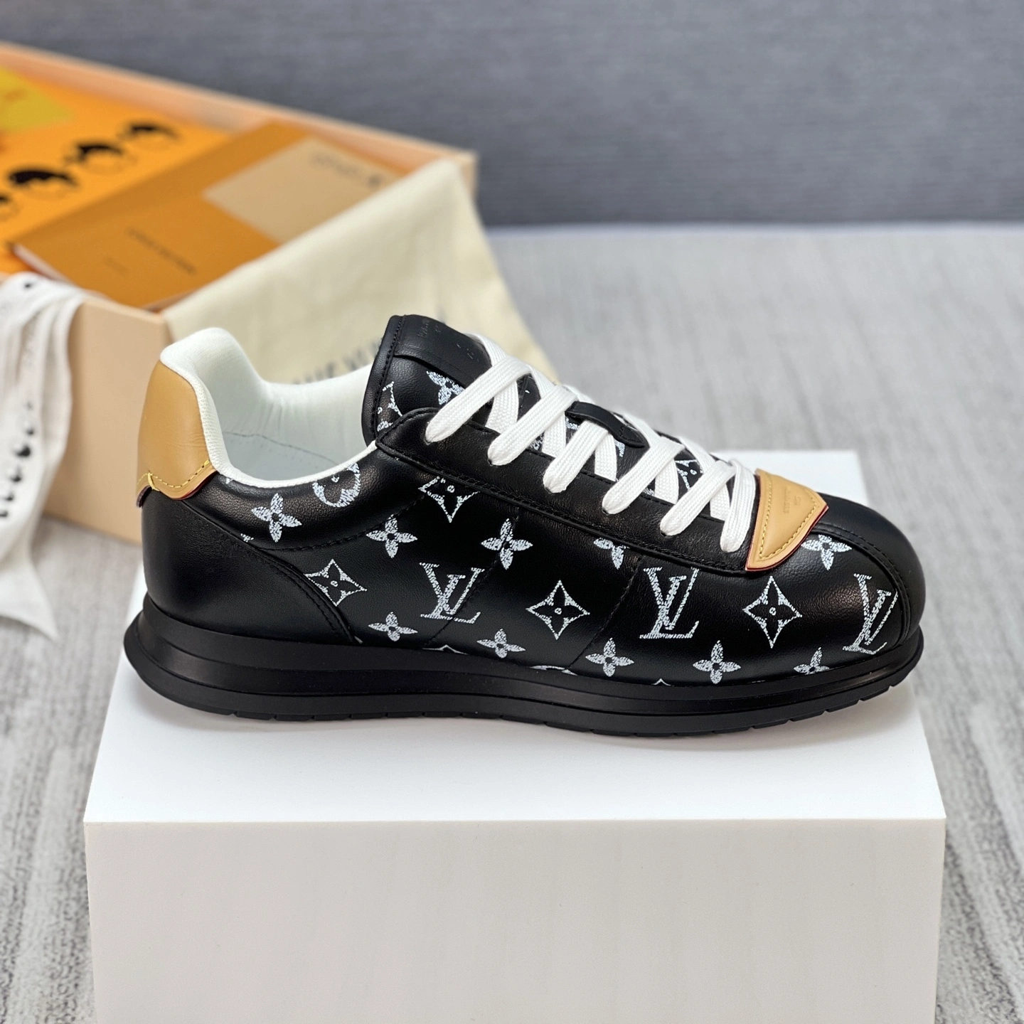 OOBB-- 8V 1AINSH Calfskin sheepskin item:F-X000A0106B