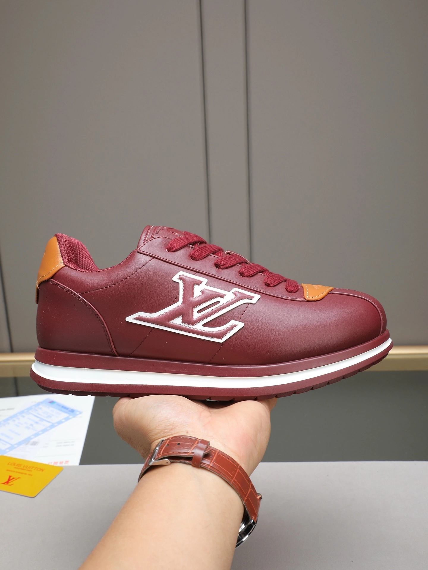 OOBB-- 8V 1AINYU cowhide item:F-X000A0107B